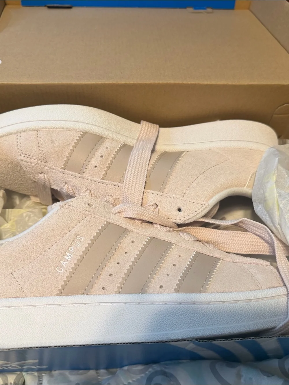 Women 9.5 Adidas with box. Beige-pale pink EXCELLENT Condition